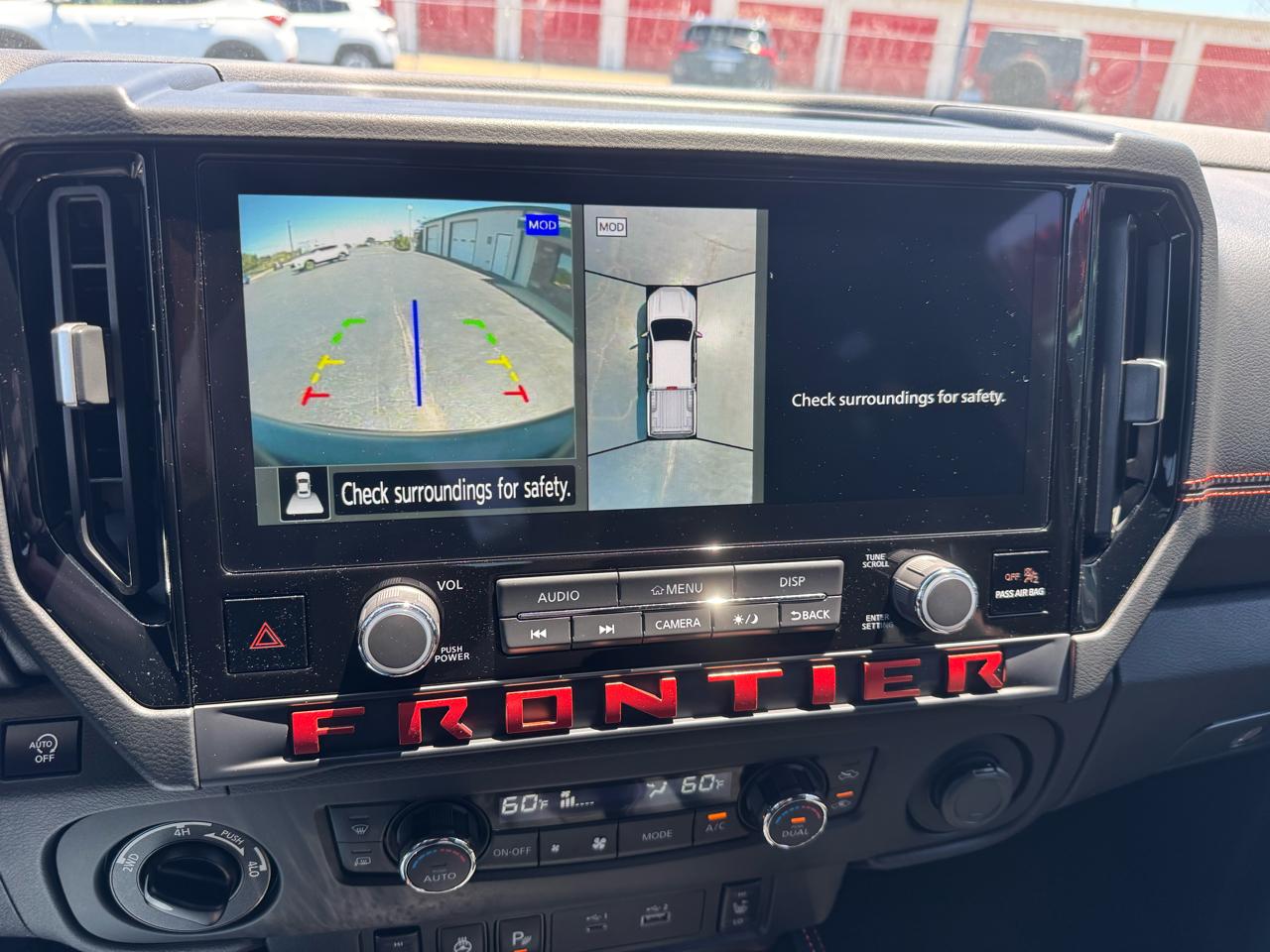 Nissan Frontier Crew Cab 4x4 PRO-4X 2025