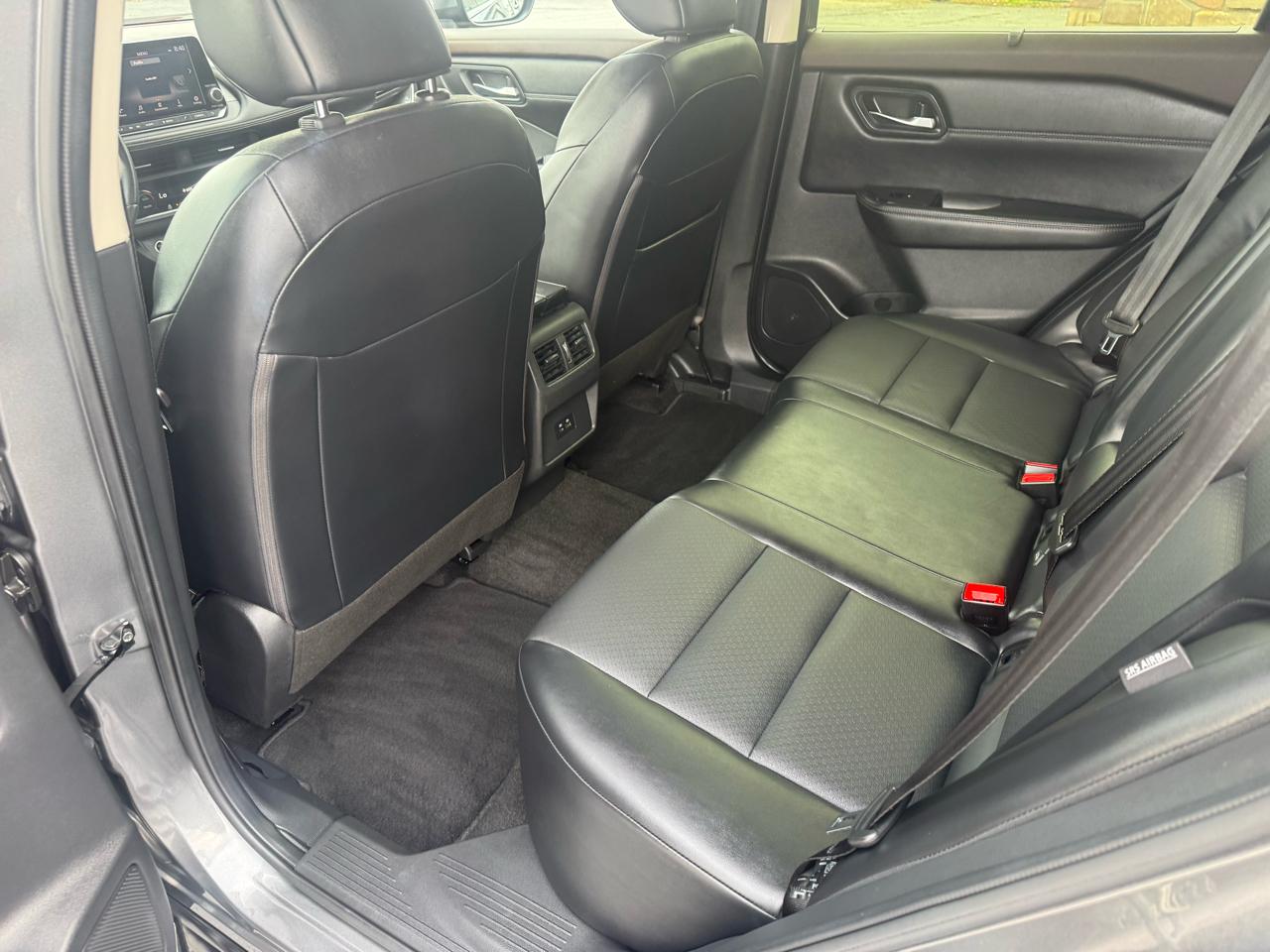 Nissan Rogue AWD SV 2023