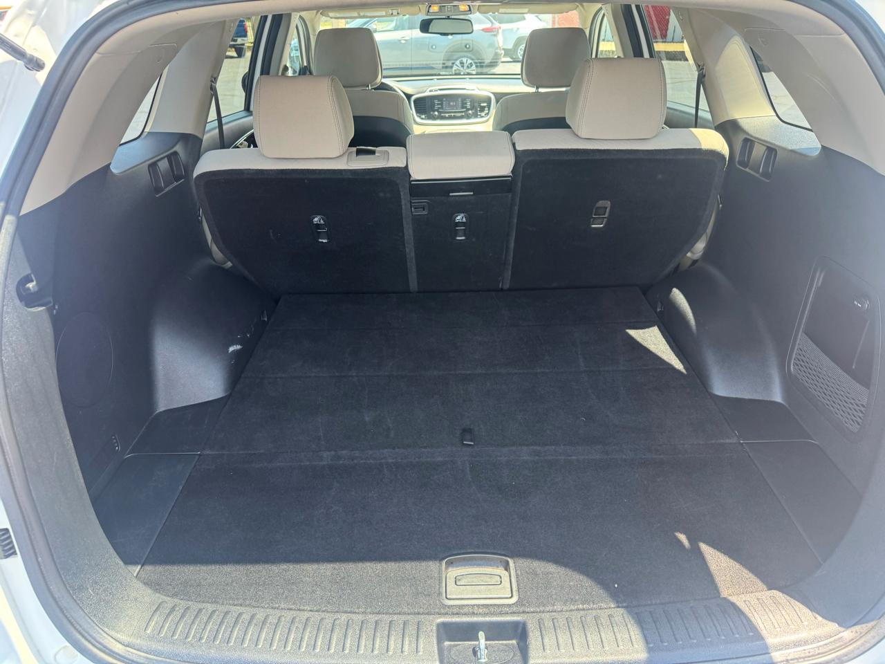 Kia Sorento FWD 4dr 2.4L LX 2016
