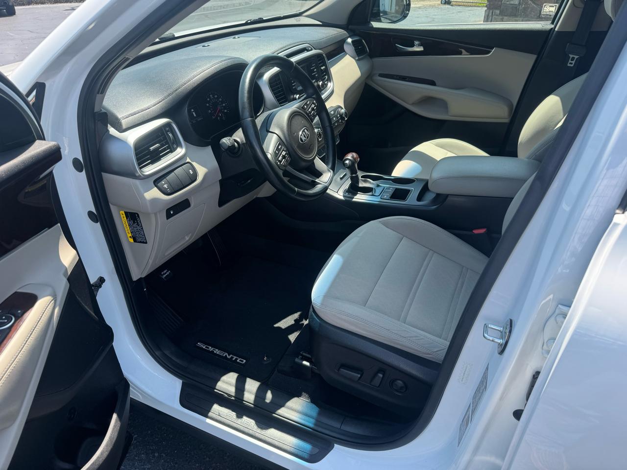 Kia Sorento FWD 4dr 2.4L LX 2016