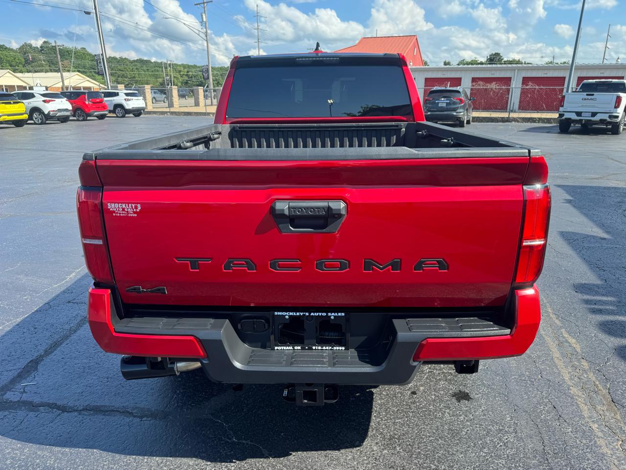Toyota Tacoma 4WD SR5 Double Cab 6' Bed AT (Natl) 2025