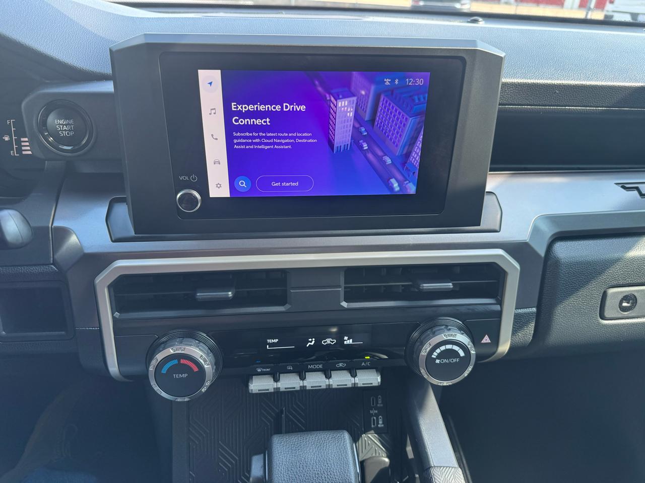 Toyota Tacoma 4WD SR5 Double Cab 6' Bed AT (Natl) 2025