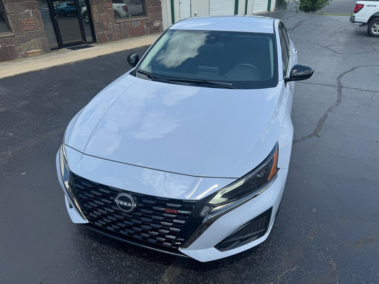 Nissan Altima SR FWD 2025