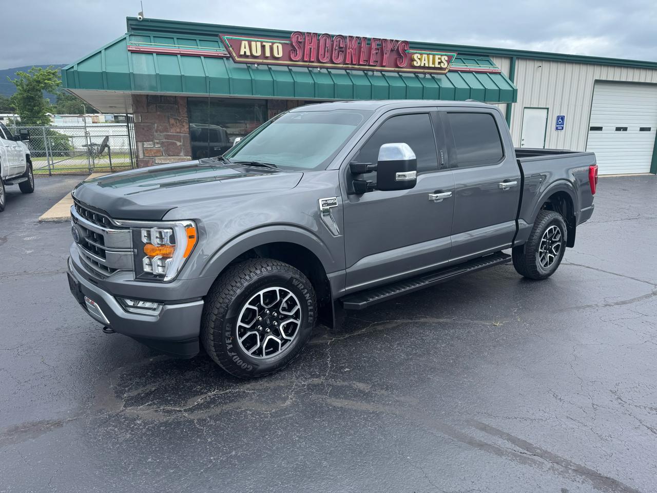 Ford F-150 XLT 4WD SuperCrew 5.5' Box 2023