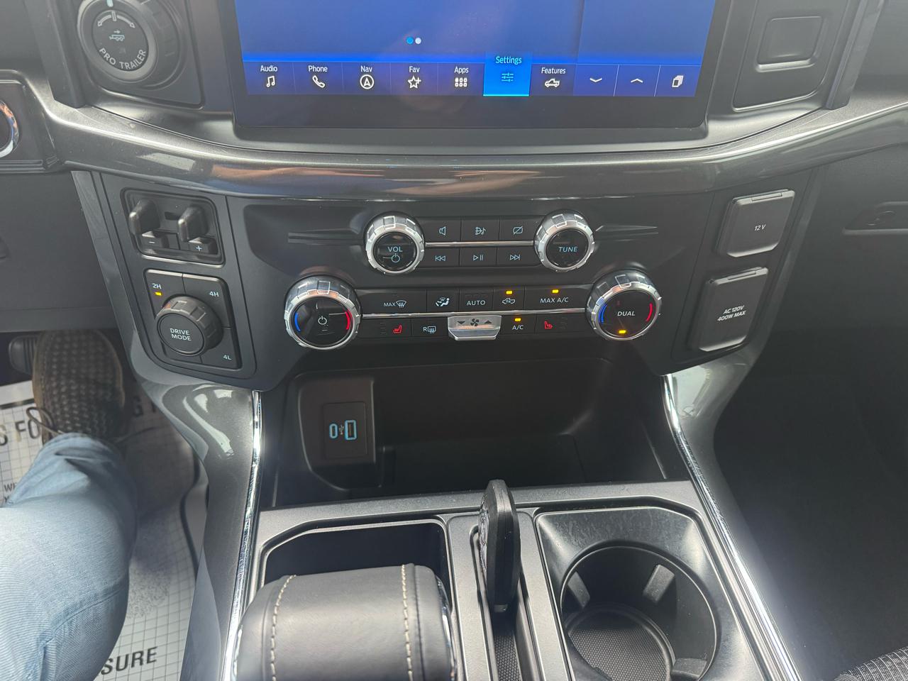 Ford F-150 XLT 4WD SuperCrew 5.5' Box 2023