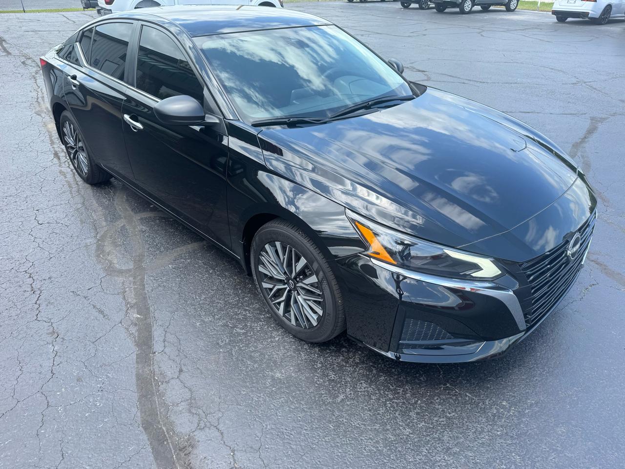 Nissan Altima SV FWD 2025