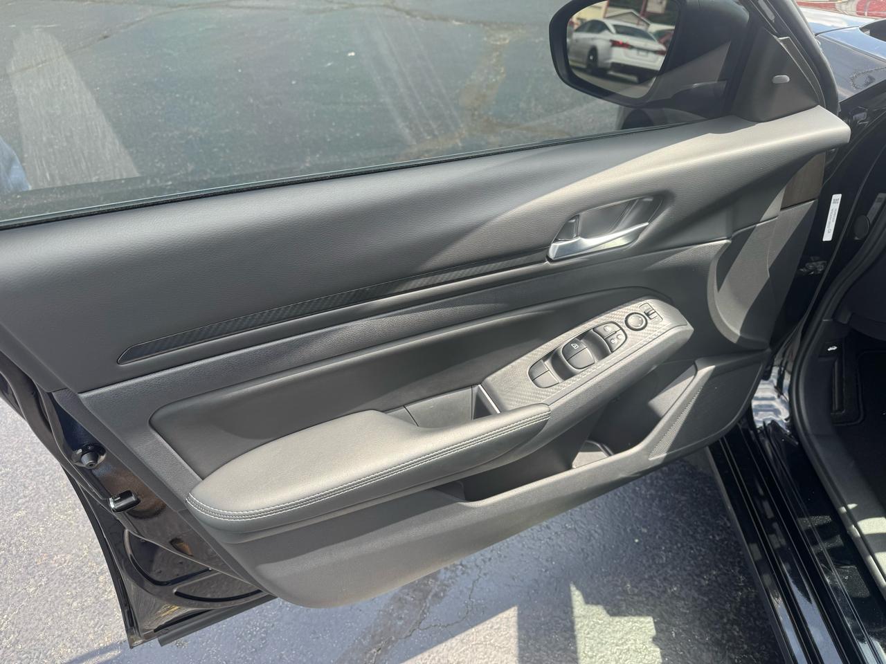 Nissan Altima SV FWD 2025