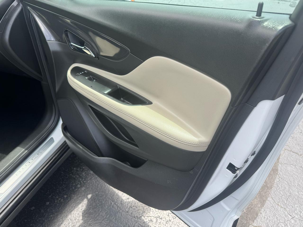 Buick Encore FWD 4dr Preferred 2021