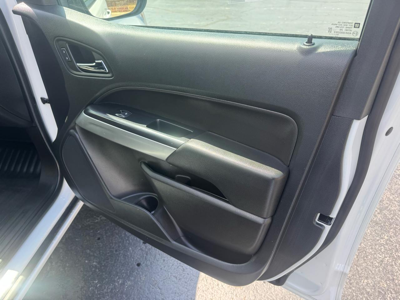 Chevrolet Colorado 2WD Ext Cab 128" LT 2022