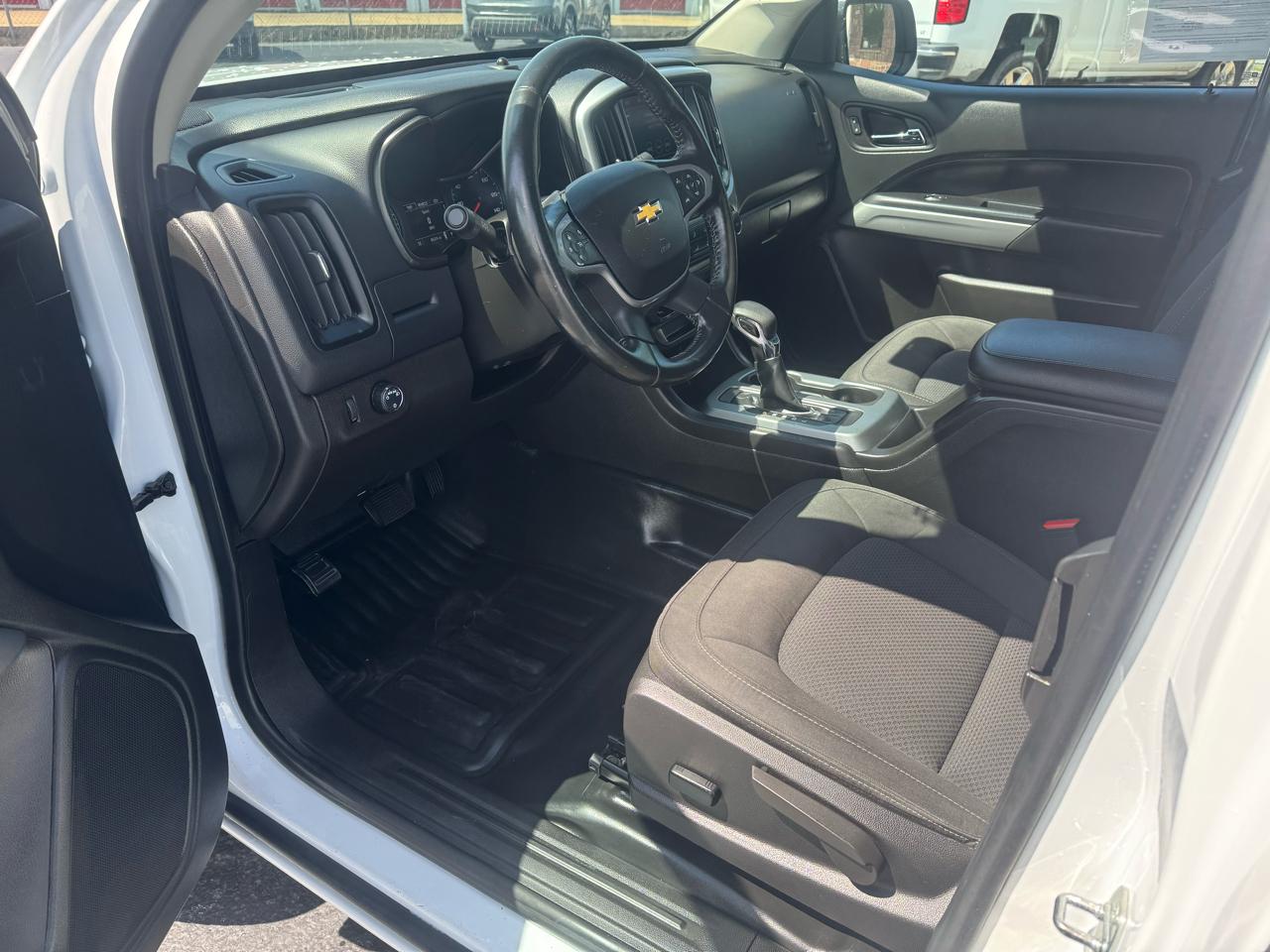 Chevrolet Colorado 2WD Ext Cab 128" LT 2022
