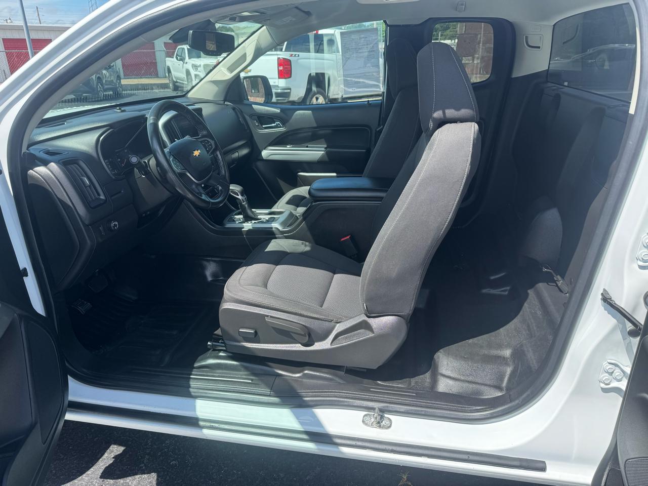 Chevrolet Colorado 2WD Ext Cab 128" LT 2022