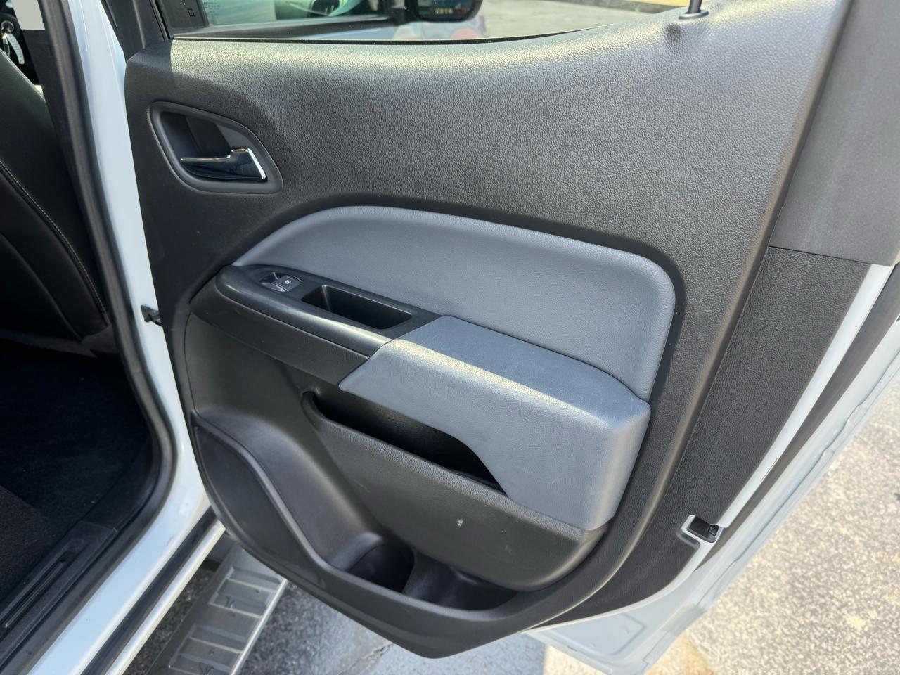 Chevrolet Colorado 4WD Crew Cab 140.5" Z71 2018