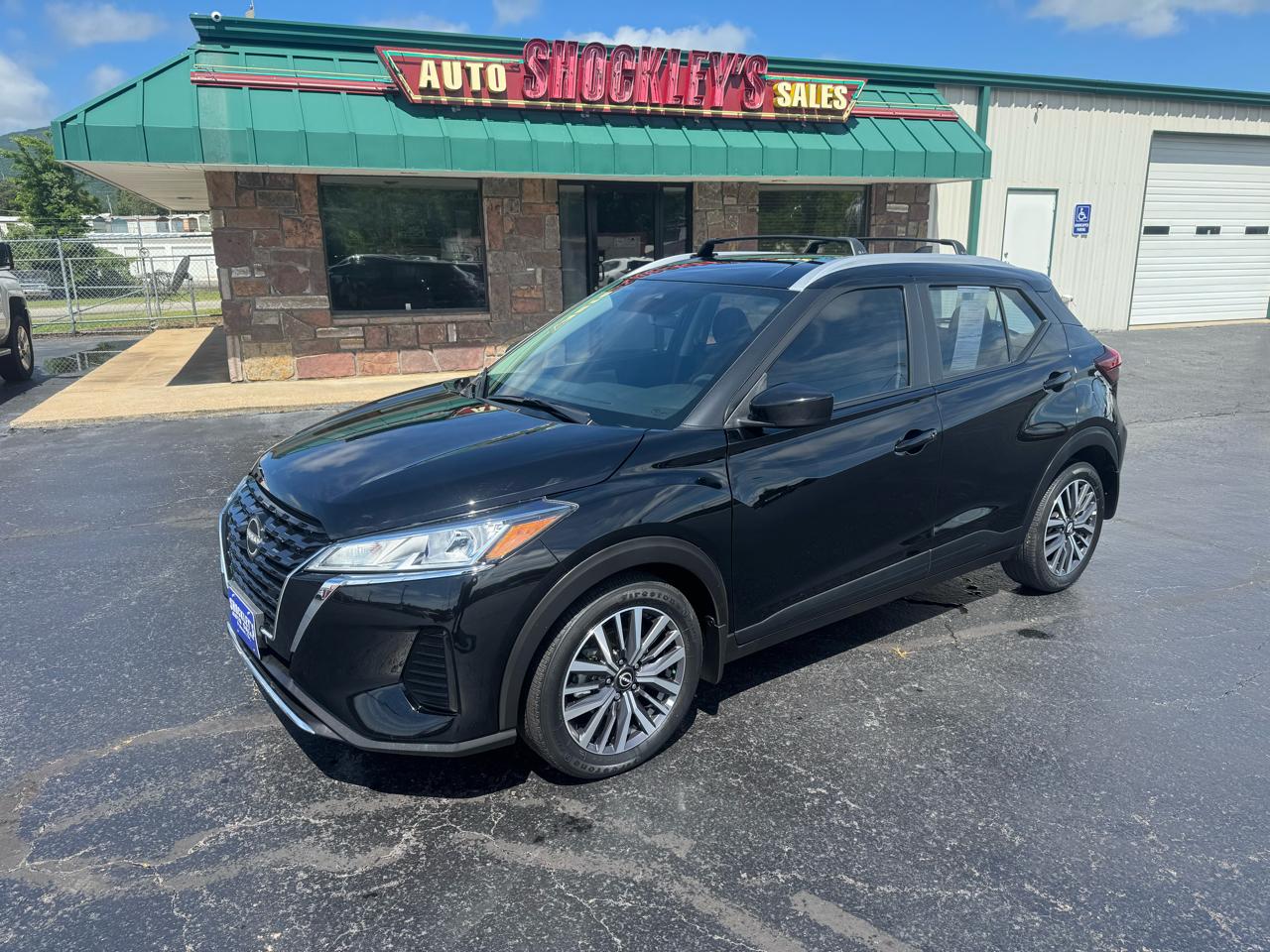 Nissan Kicks SV FWD 2024
