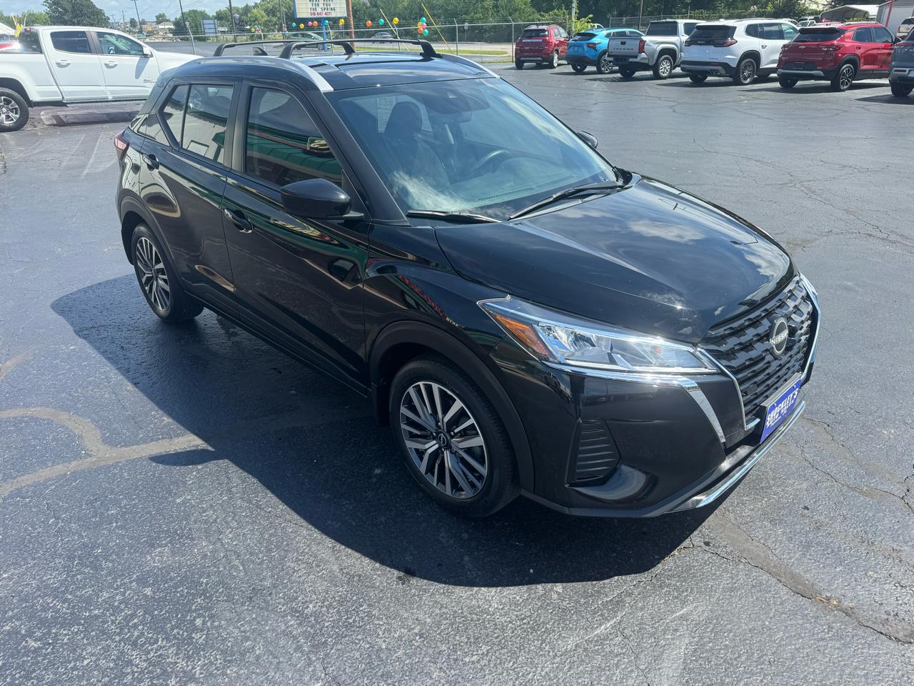 Nissan Kicks SV FWD 2024