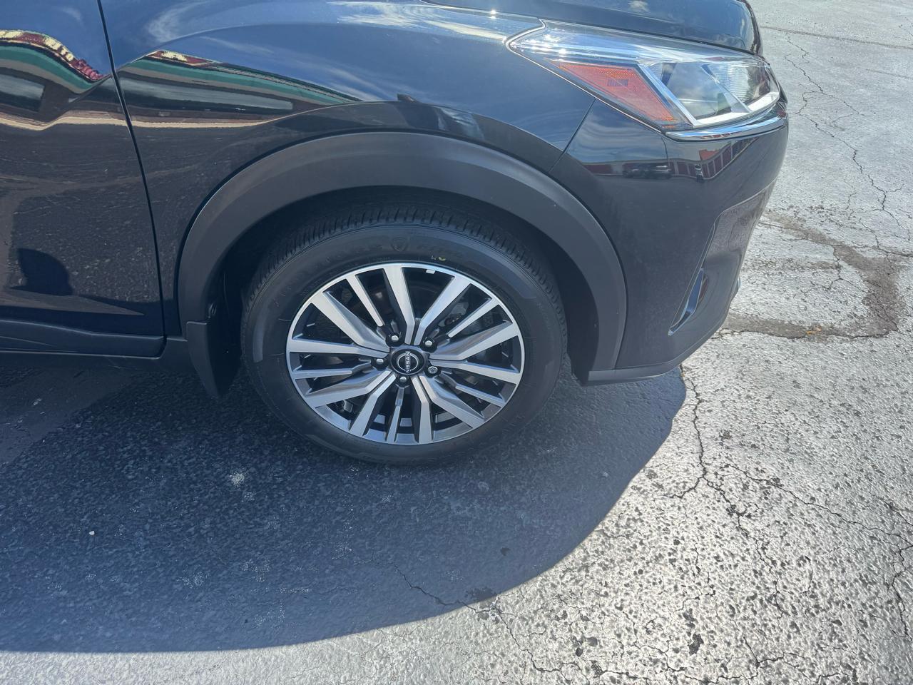 Nissan Kicks SV FWD 2024