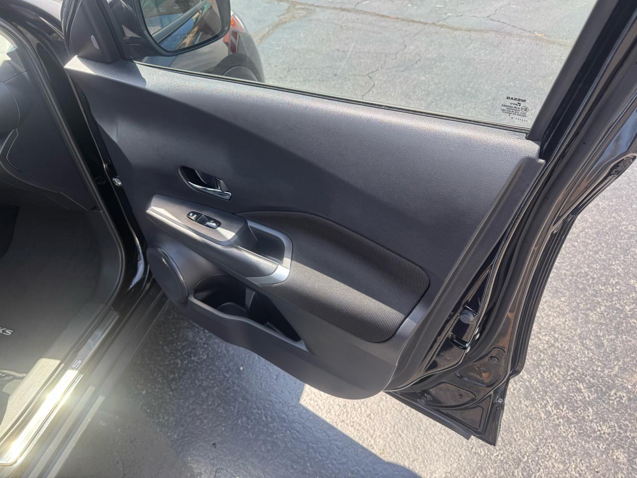 Nissan Kicks SV FWD 2024