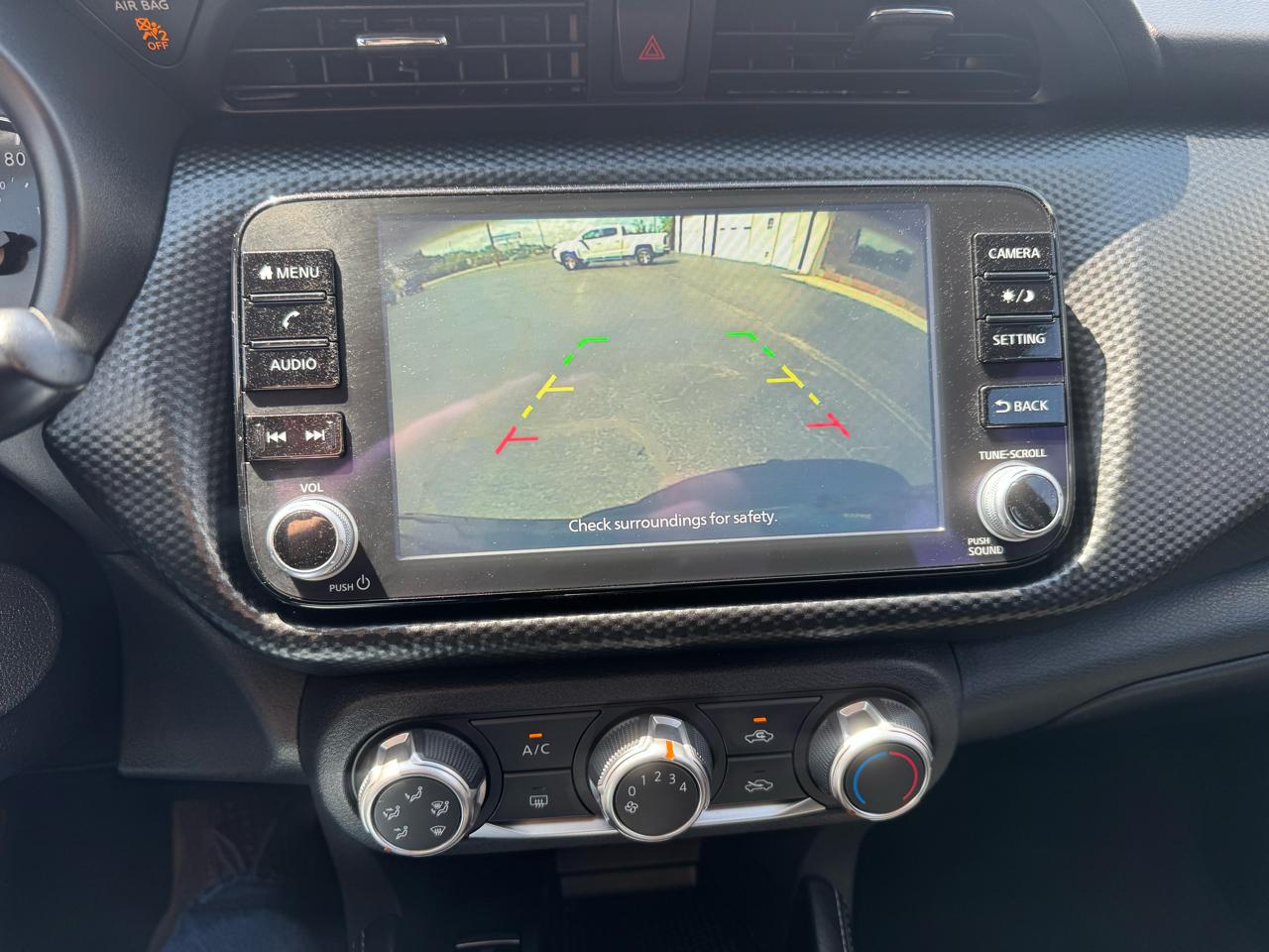 Nissan Kicks SV FWD 2024