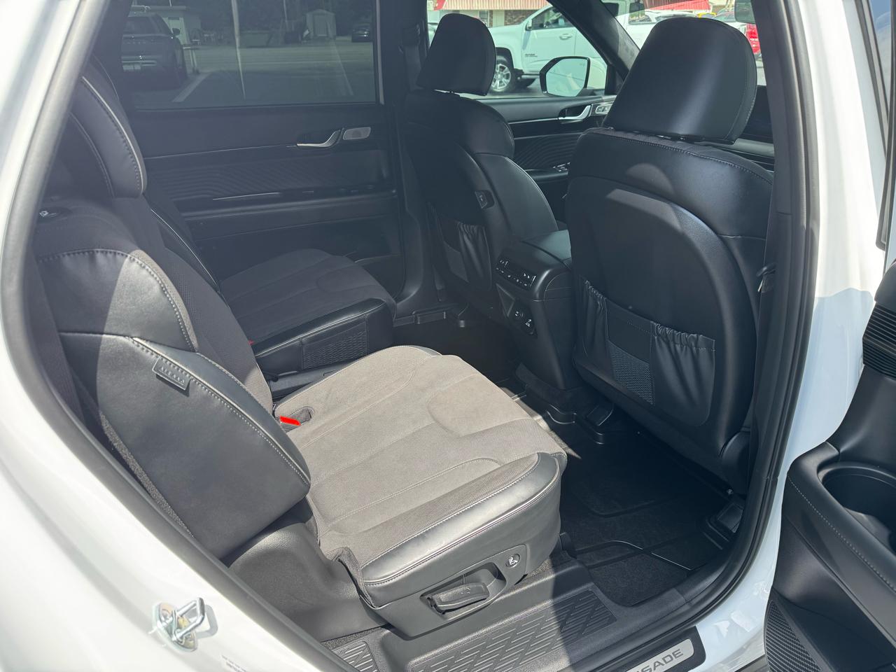 Hyundai Palisade Calligraphy Night Edition AWD 2025