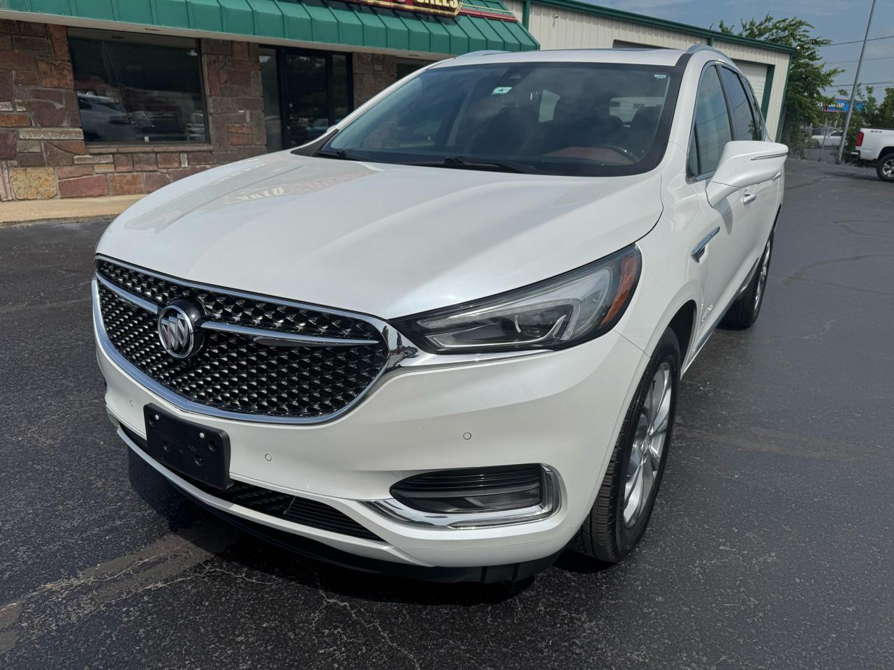 Buick Enclave FWD 4dr Avenir 2021