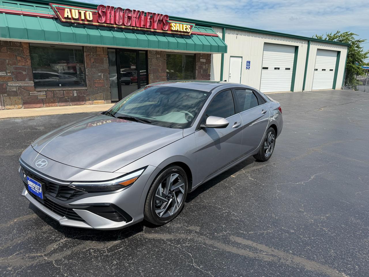 2025 Hyundai Elantra SEL Convenience IVT