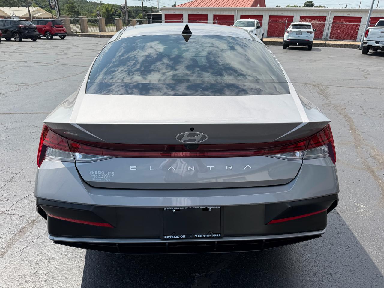 Hyundai Elantra SEL Convenience IVT 2025