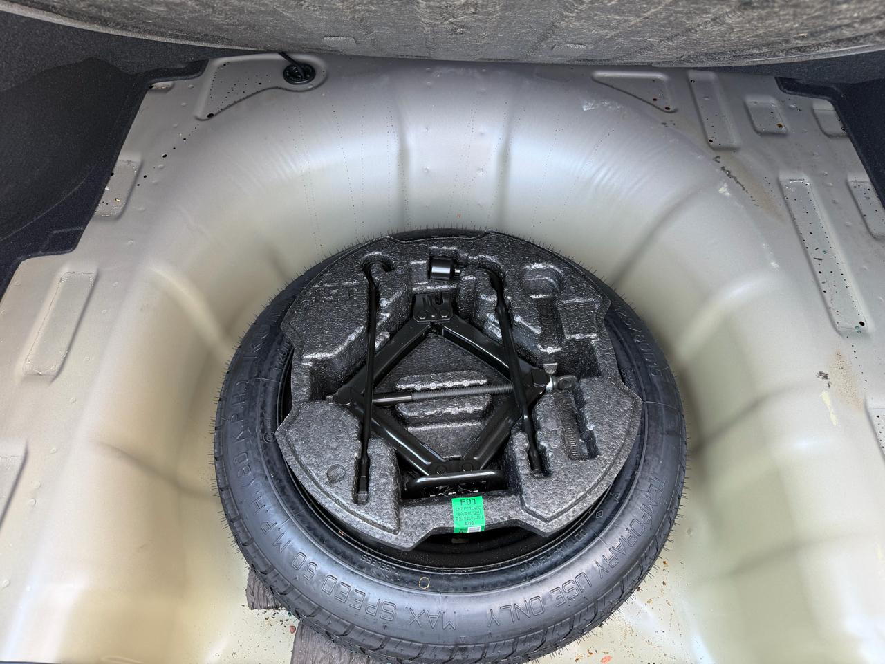 Hyundai Elantra SEL Convenience IVT 2025