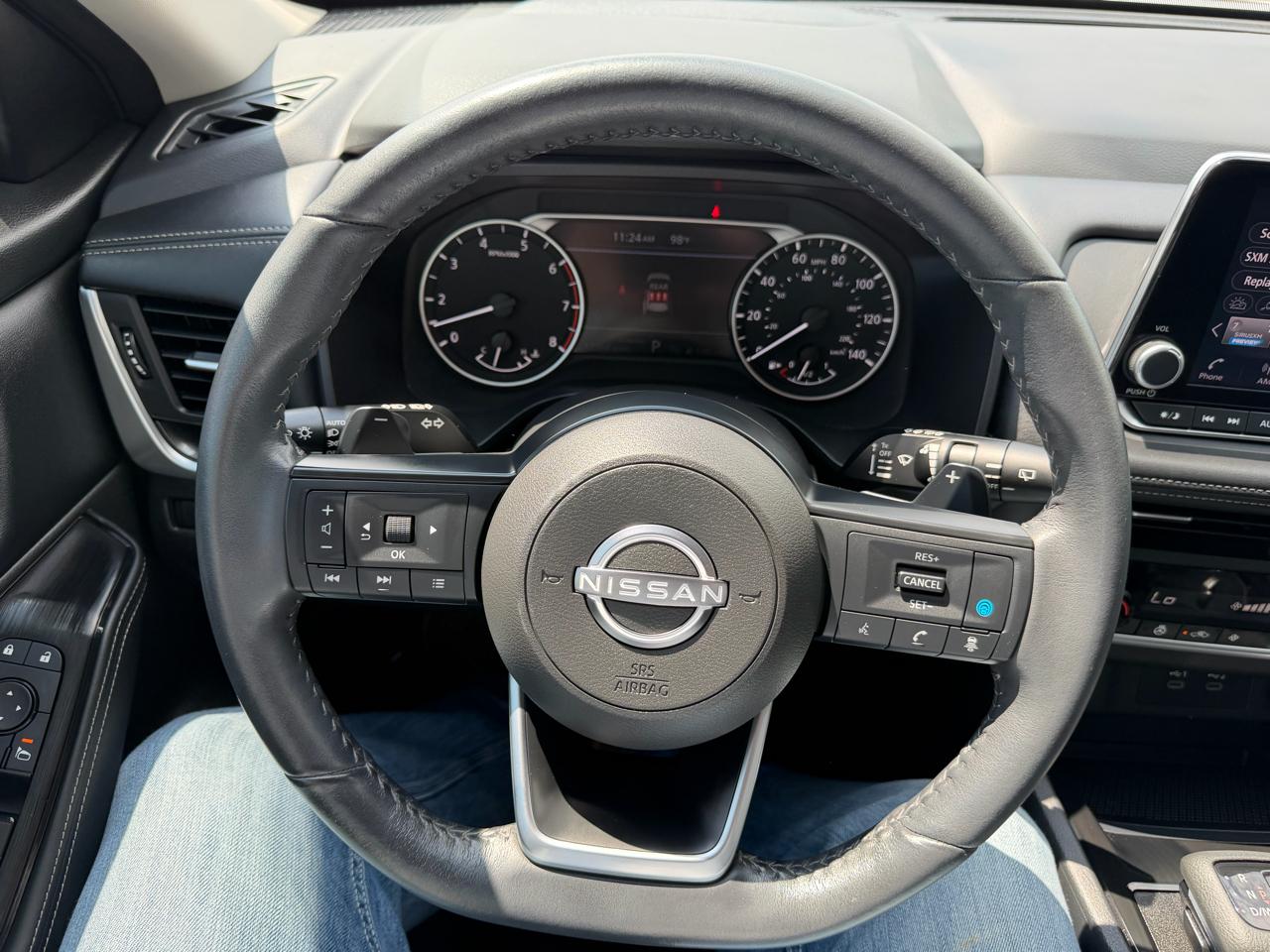 Nissan Rogue FWD SV 2024