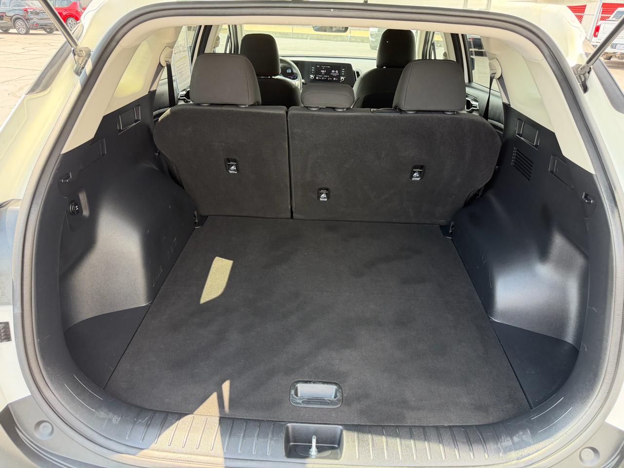 Kia Sportage LX FWD 2025