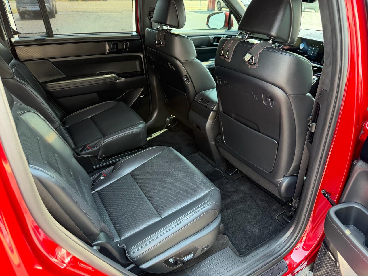 Hyundai Santa Fe Calligraphy FWD 2025