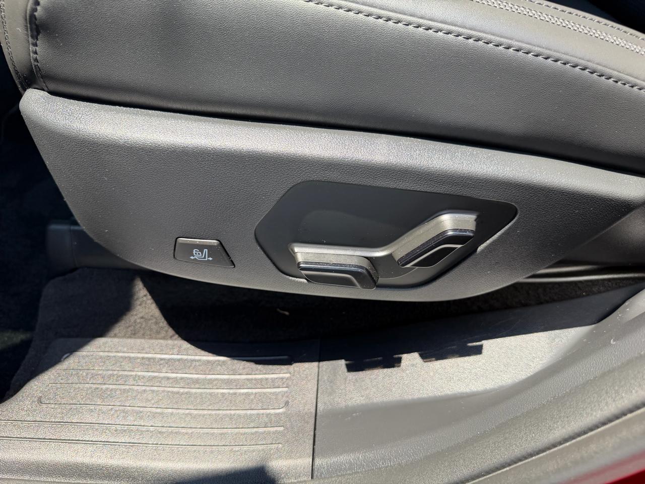 Hyundai Santa Fe Calligraphy FWD 2025