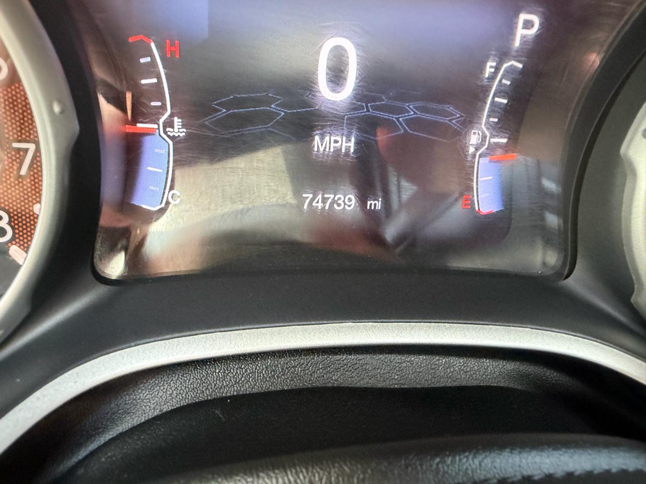 Jeep Compass Latitude w/Sun/Wheel Pkg FWD 2019