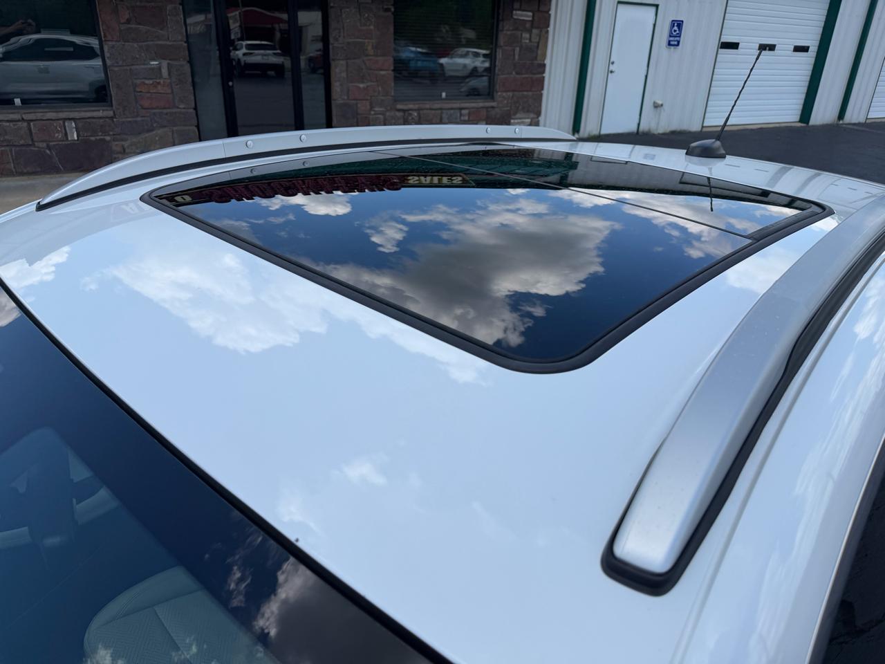 Buick Encore GX FWD 4dr Essence 2021