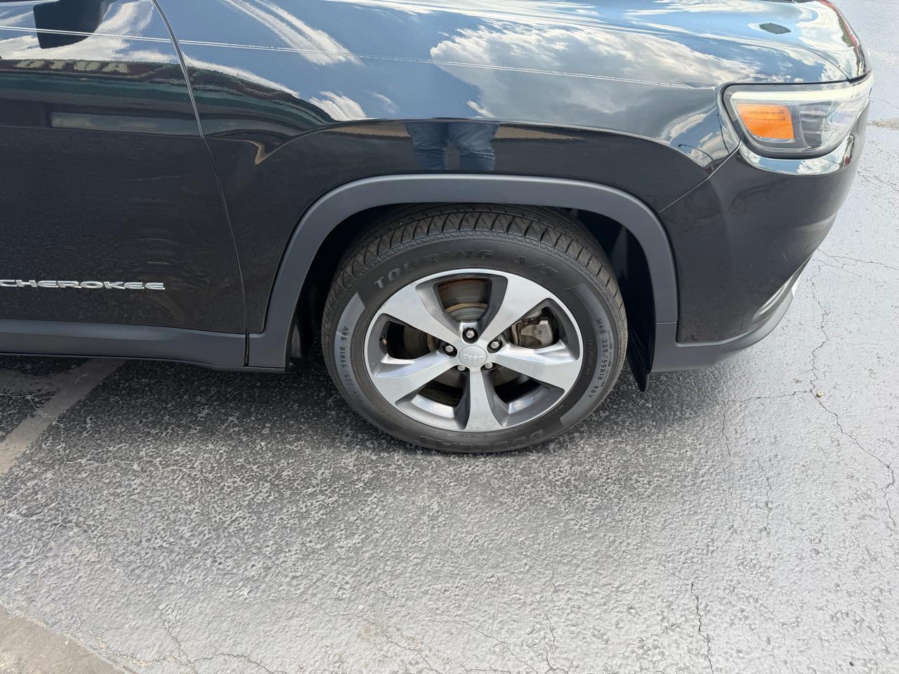 Jeep Cherokee Limited FWD 2019