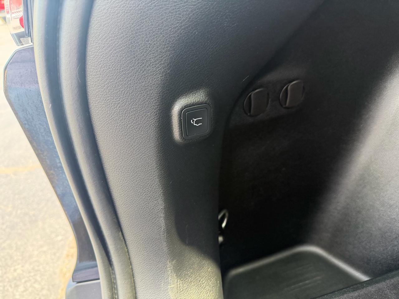 Jeep Cherokee Limited FWD 2019