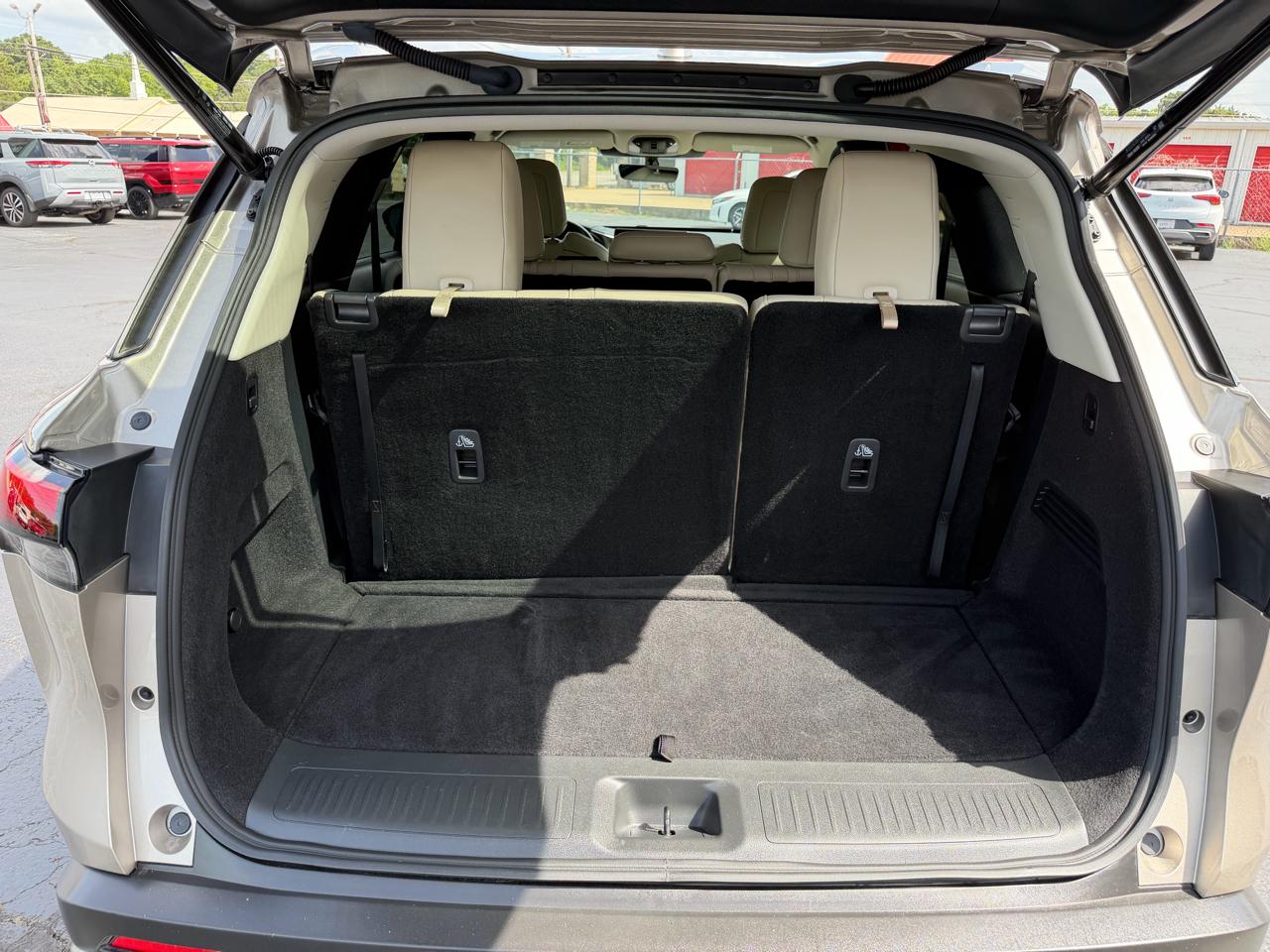 Infiniti QX60 LUXE FWD 2024