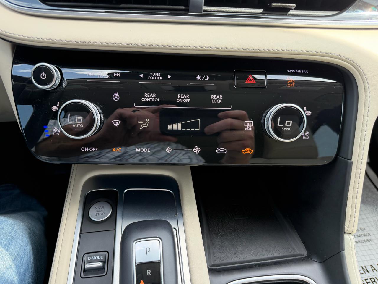 Infiniti QX60 LUXE FWD 2024