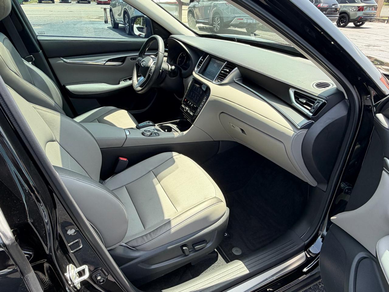 Infiniti QX50 LUXE FWD 2023