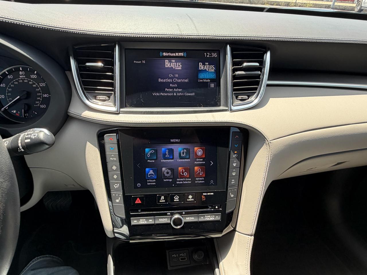 Infiniti QX50 LUXE FWD 2023