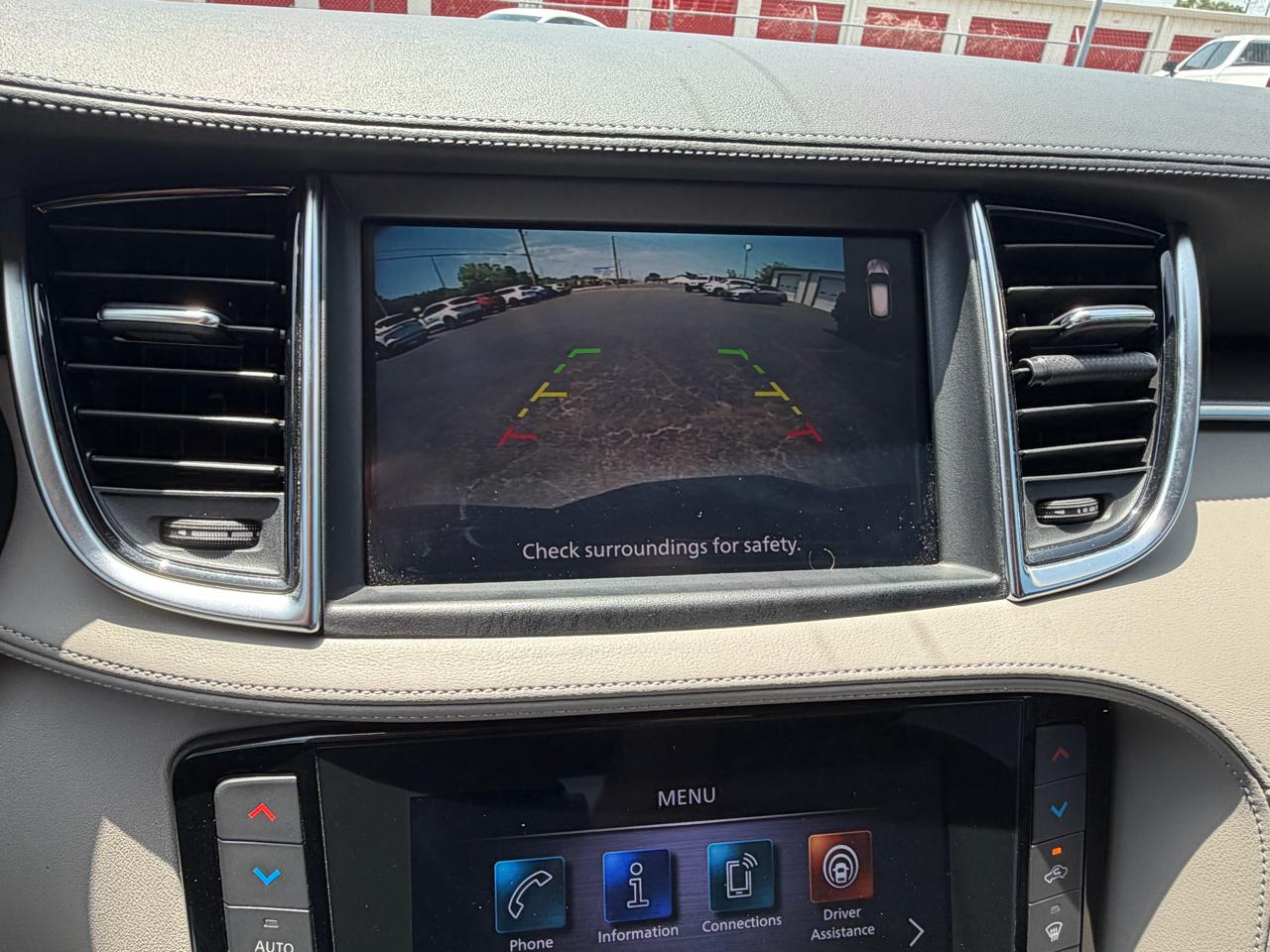 Infiniti QX50 LUXE FWD 2023