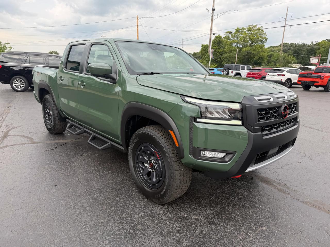 Nissan Frontier Crew Cab 4x4 PRO-4X 2026