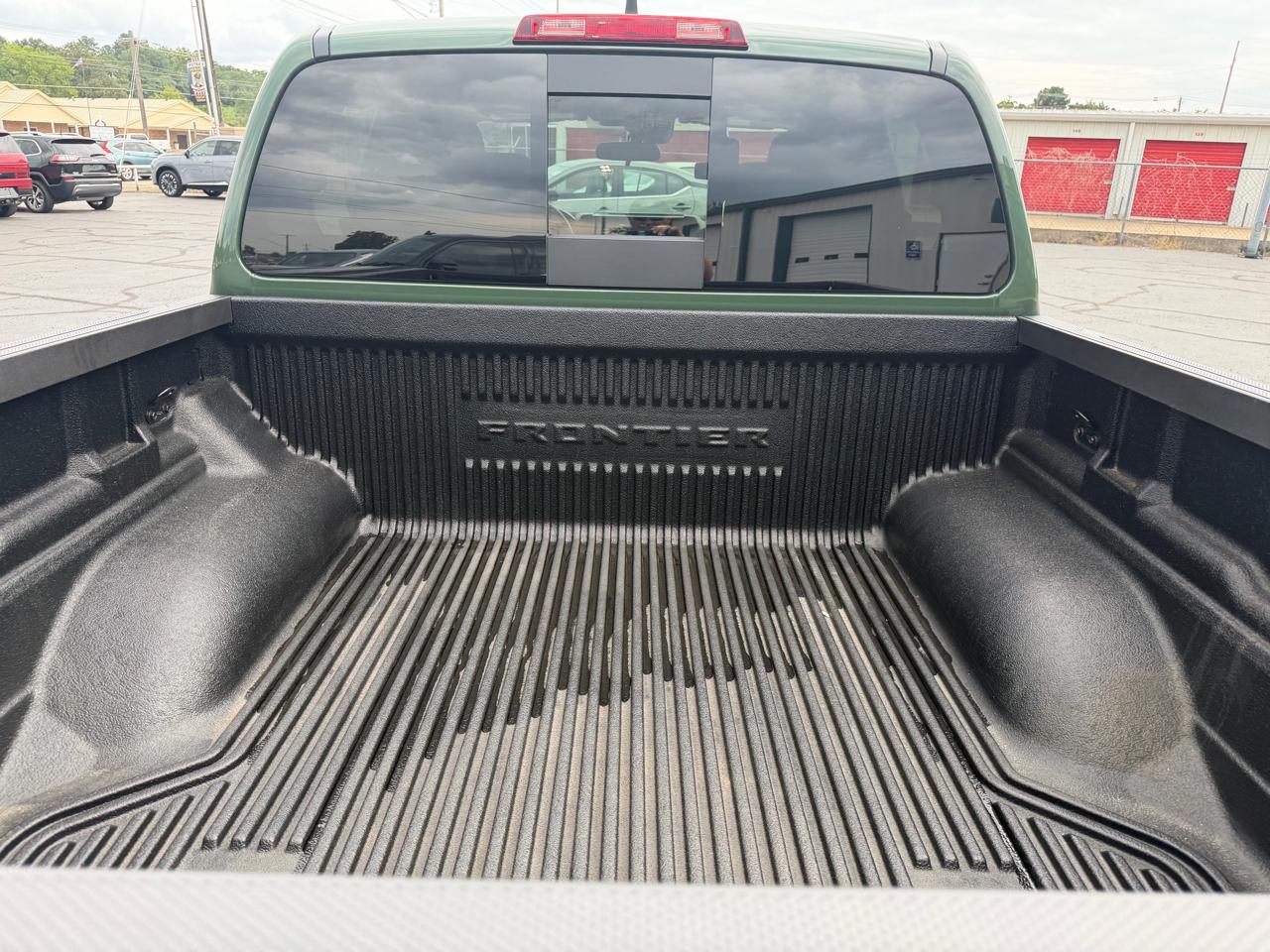 Nissan Frontier Crew Cab 4x4 PRO-4X 2026