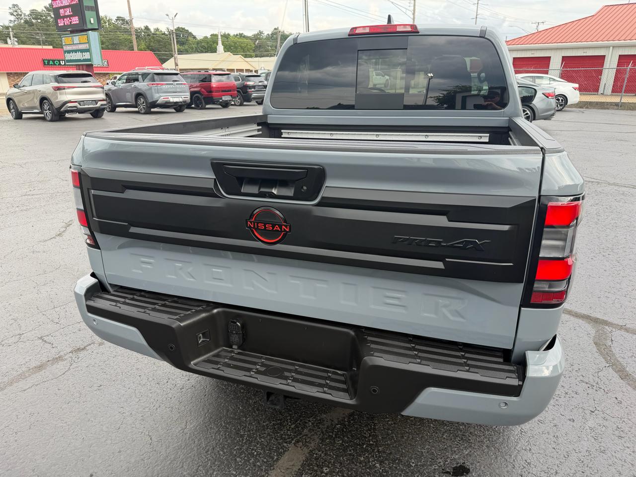 Nissan Frontier Crew Cab 4x4 PRO-4X 2025