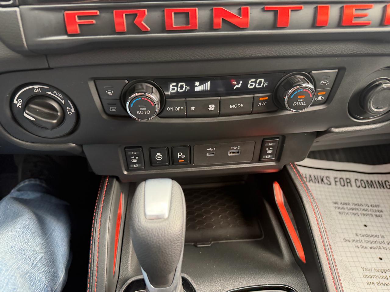 Nissan Frontier Crew Cab 4x4 PRO-4X 2025