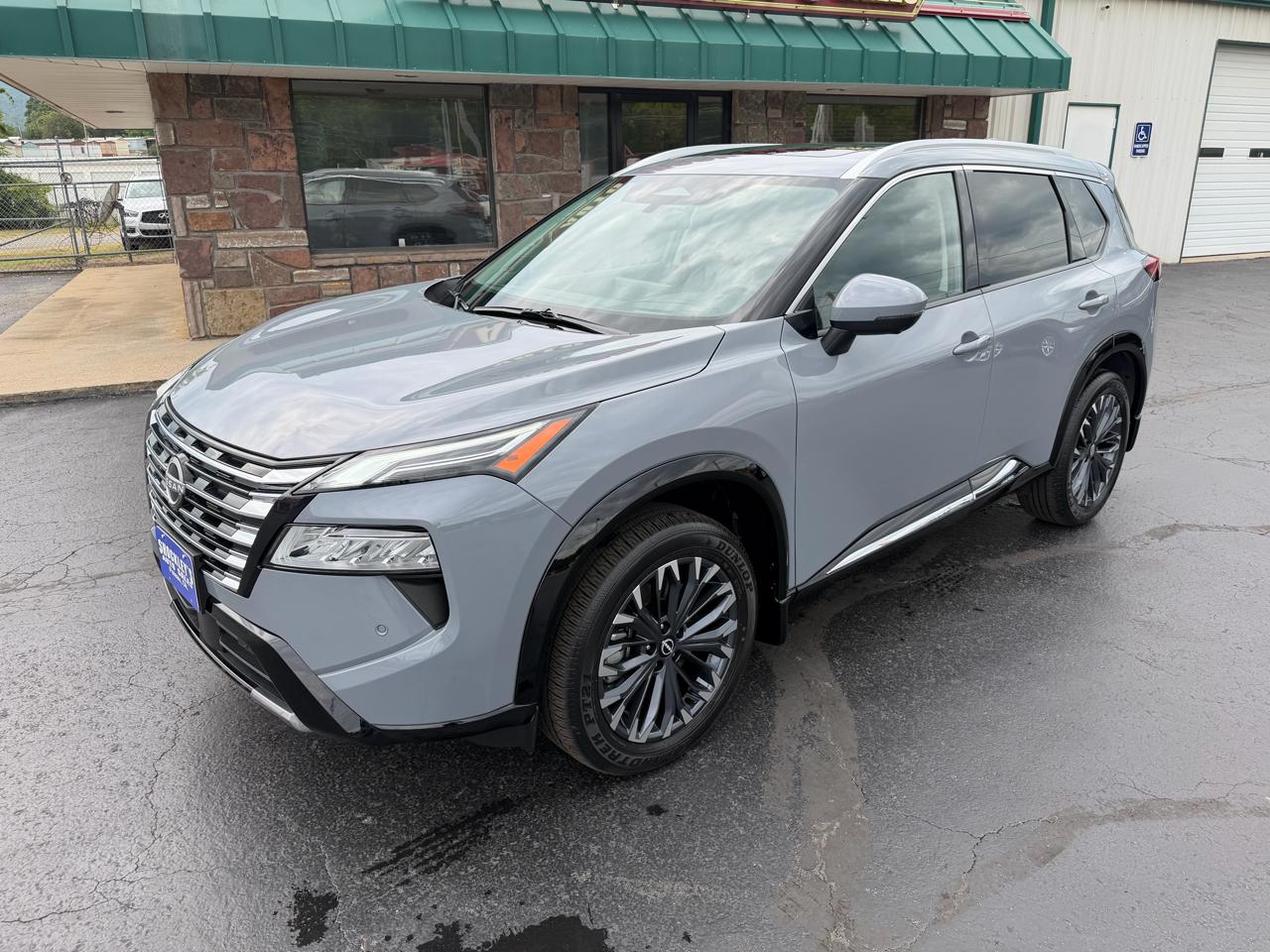 Nissan Rogue FWD Platinum 2025