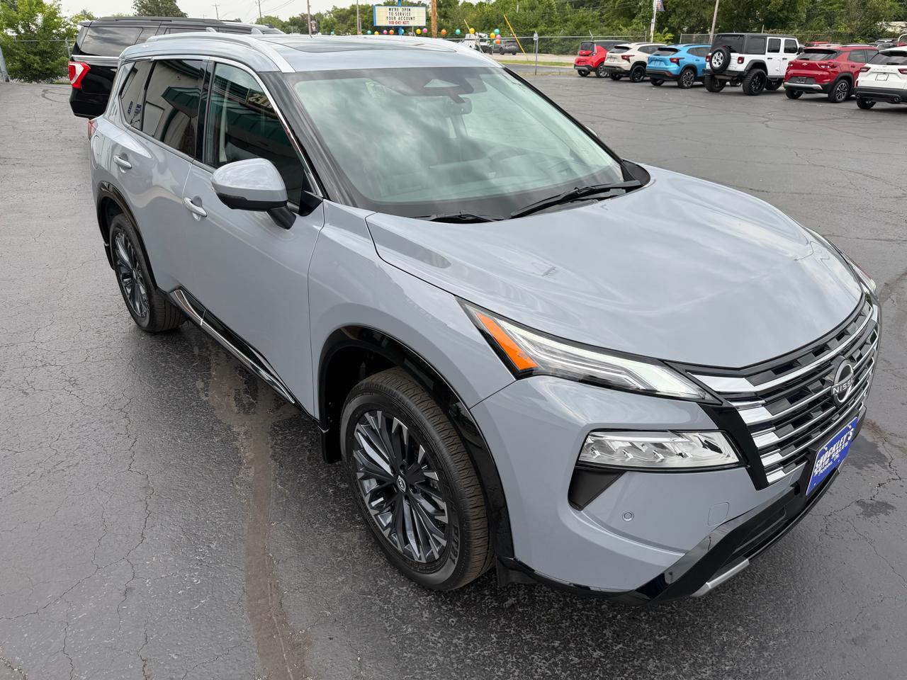 Nissan Rogue FWD Platinum 2025