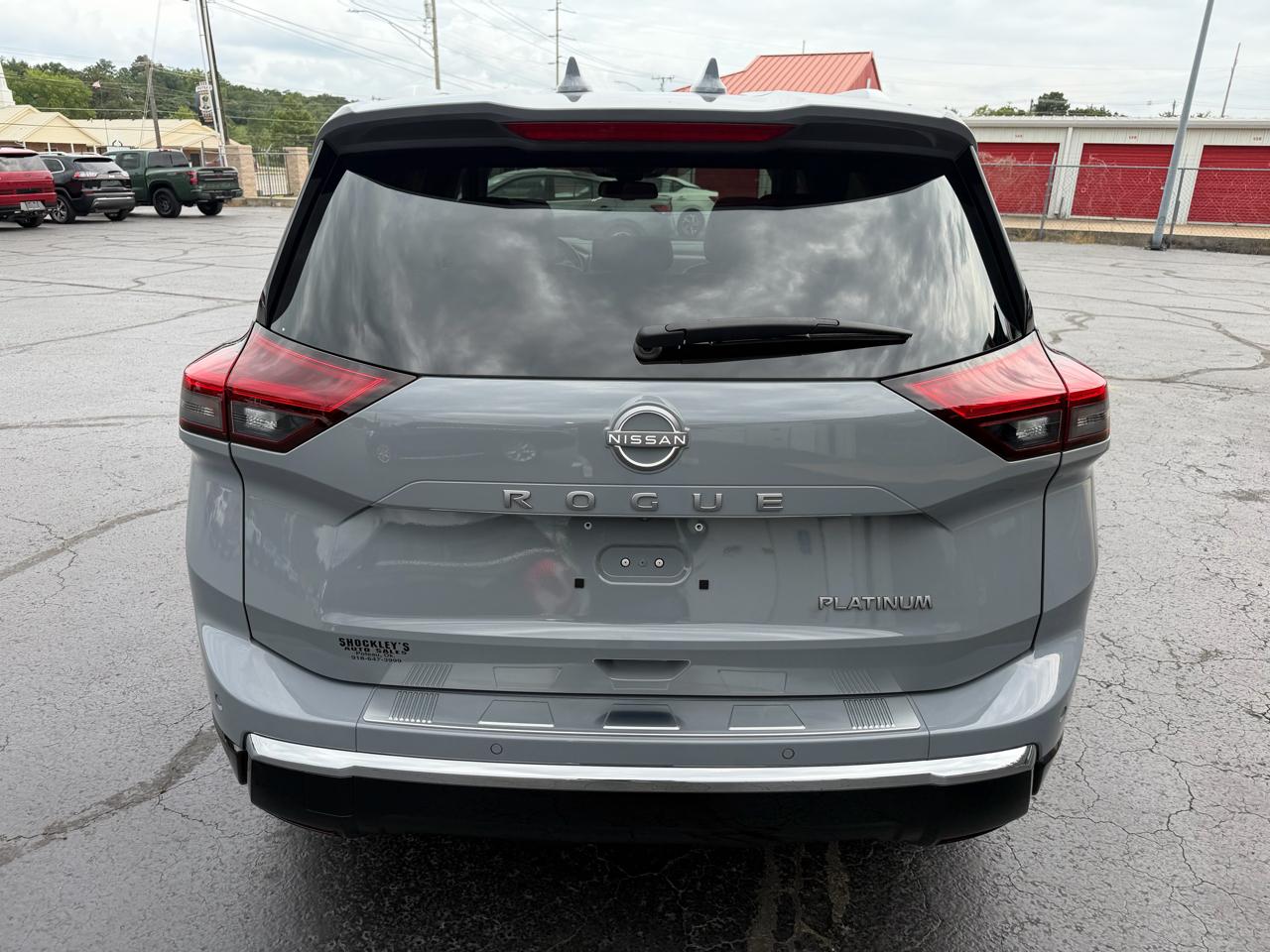 Nissan Rogue FWD Platinum 2025