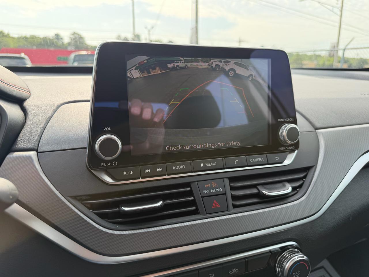 Nissan Altima SR AWD 2025