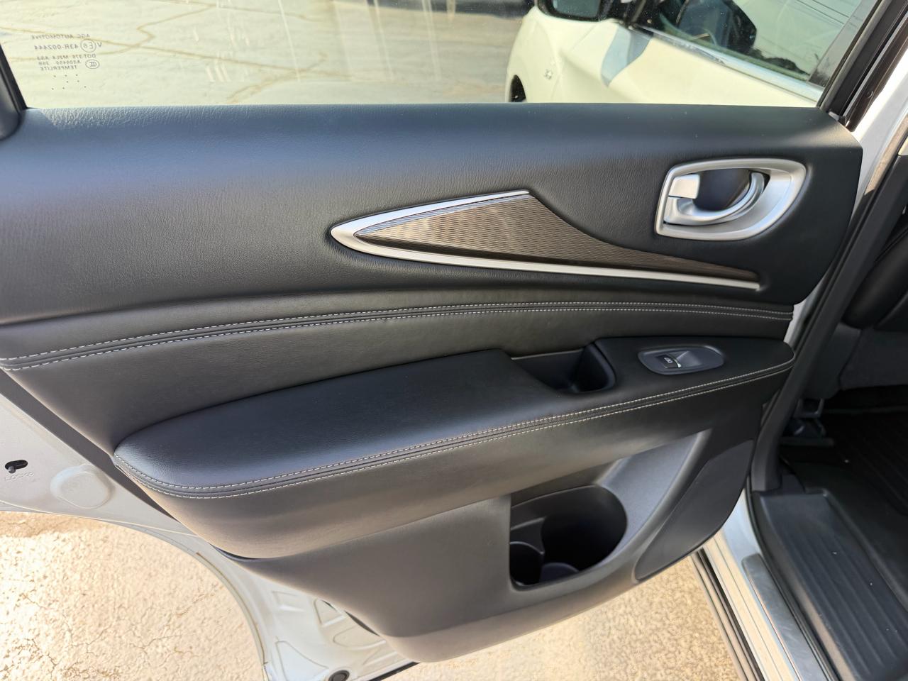 Infiniti QX60 FWD 2017