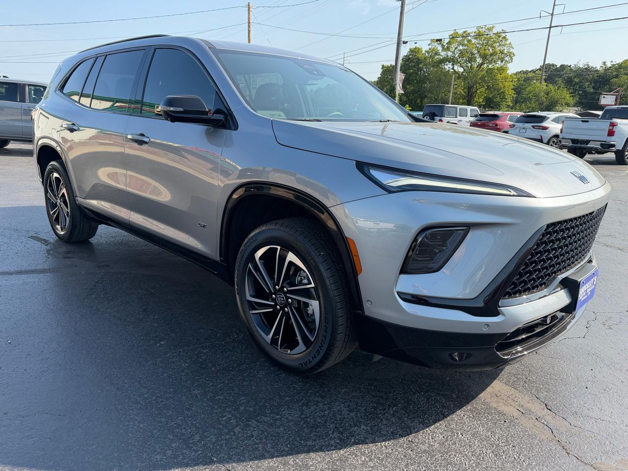 Buick Enclave 4dr Sport Touring 2025