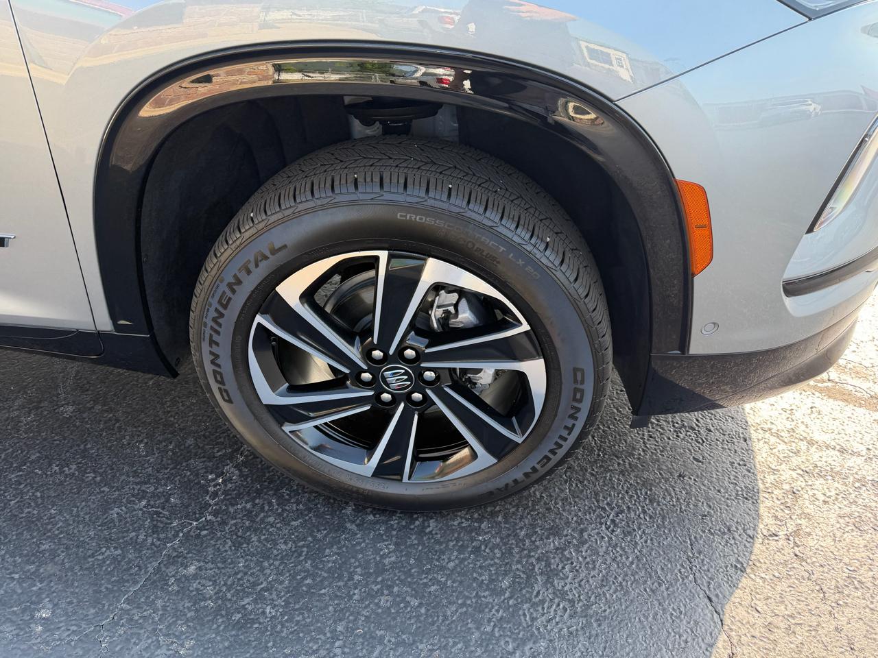 Buick Enclave 4dr Sport Touring 2025